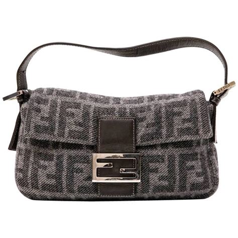 baguette fendi indossata|fendi baguette monogram.